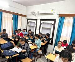 Class IX Tuitions in Jaipur – The Miracle Academy for All Subjects