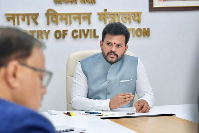 Aviation-minister.jpg