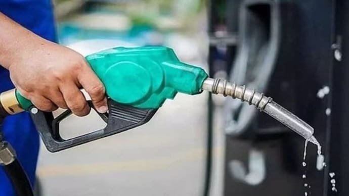 petrol_1-19.jpg