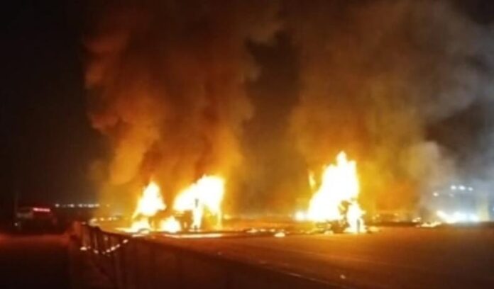 sleeper-bus-caught-fire.jpg