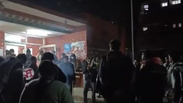 jnu.jpg