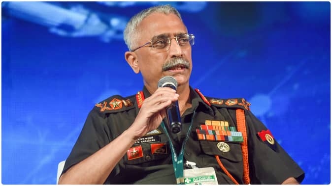 general-naravane-former-army-chi.jpg